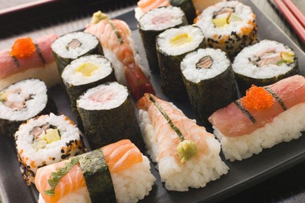 Sushi không tốt cho sức khỏe của bà bầu và thai nhi